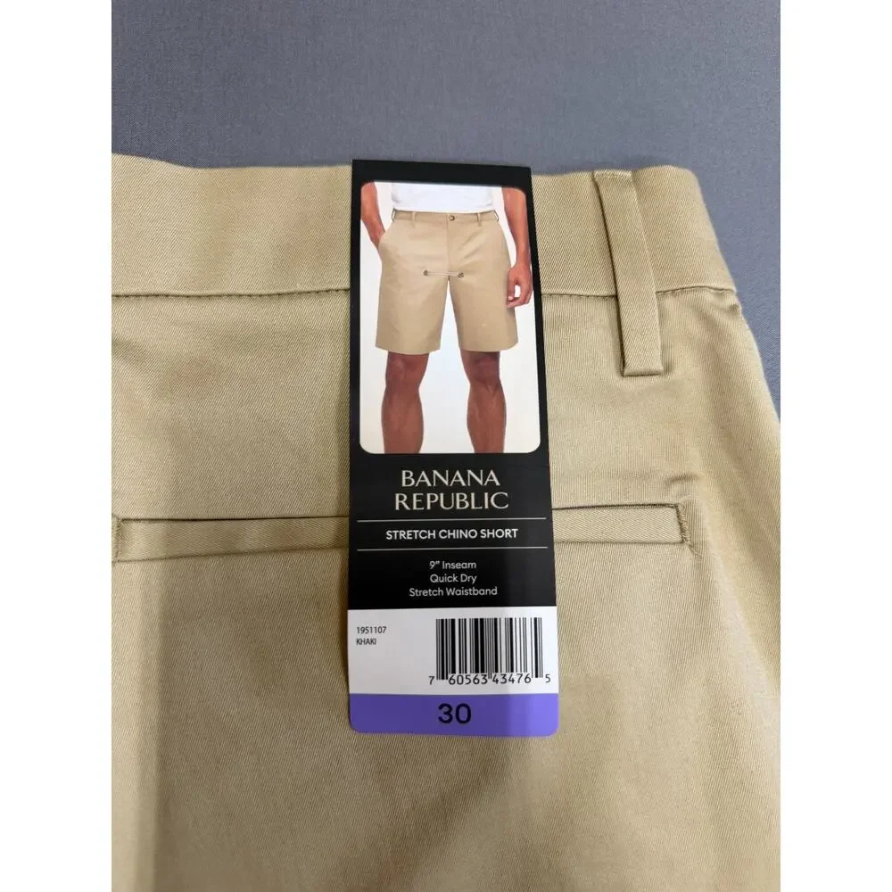 Banana Republic Men's 9